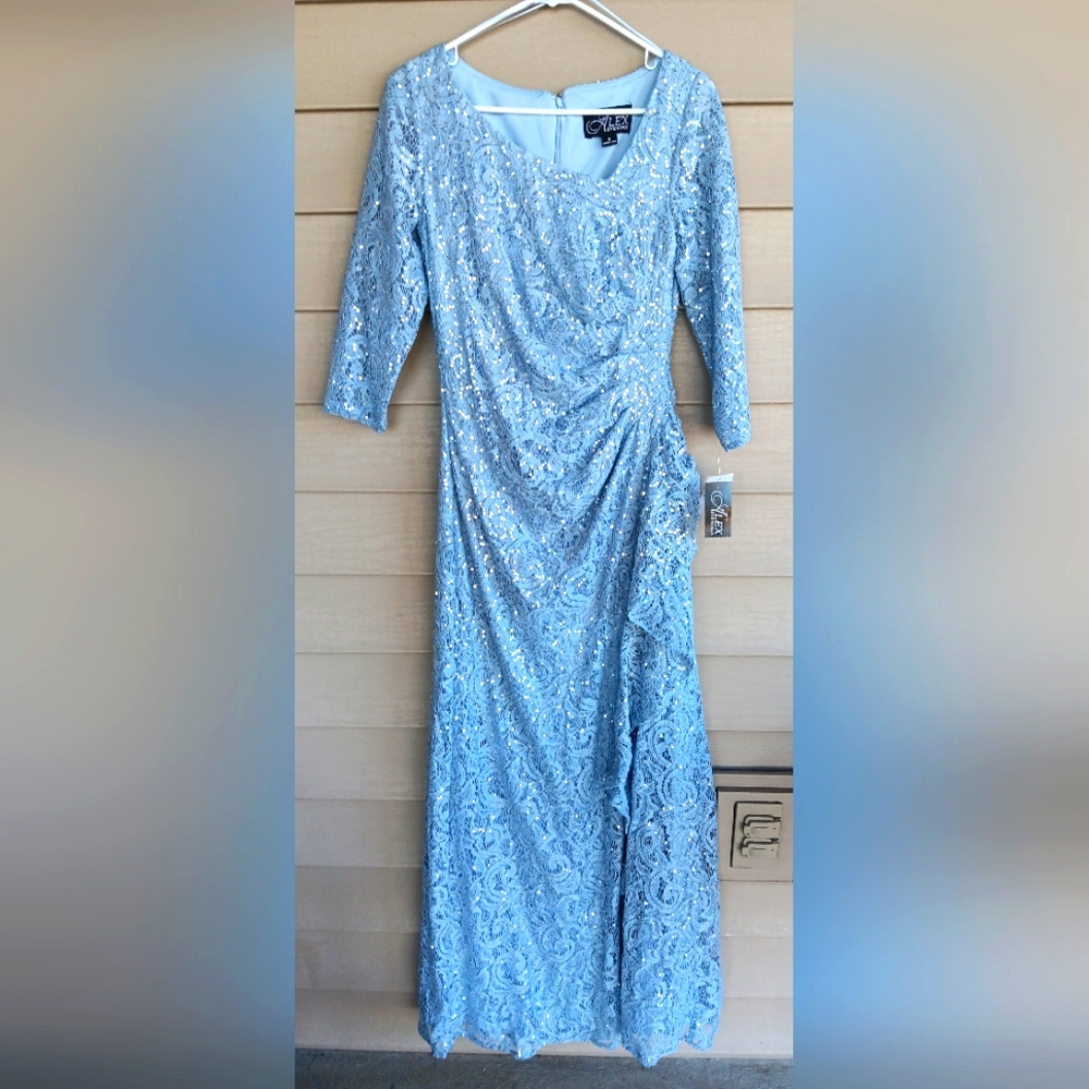 NWT Alex Evenings Sparkly Long Sleeve Long Blue Dress Size 6